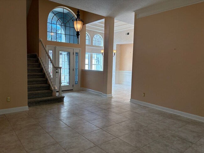 Photo - Spacious, Gated 5/4 Pool home for rent