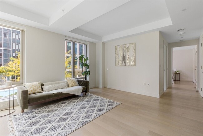 Photo - 135 Seaport Blvd Unit 611