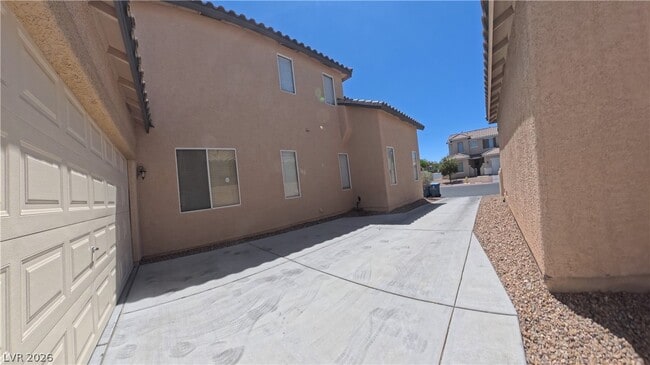 Photo - 7776 Littondale St