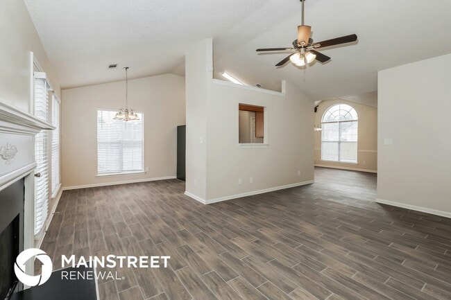 Photo - 7434 Chad's Cir