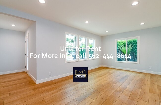 Photo - AVAILABLE - July 1 - HOUSE - 3 Bedrooms / 2 Baths - Long Beach