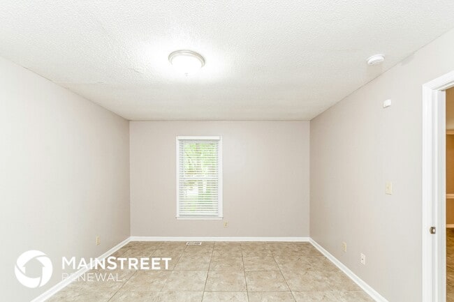 Photo - 405 Hunters Ridge Dr