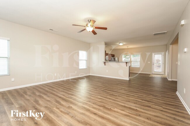 Photo - 383 Inlet Pl Dr
