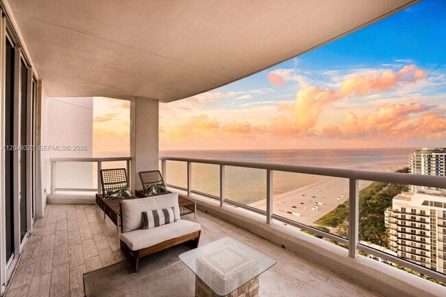 4201 Collins Ave Unit 2301