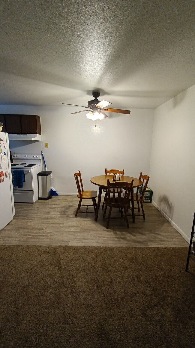 Dining Room/Kitchen - 605 Ravoux Rd Apartments Unit 105