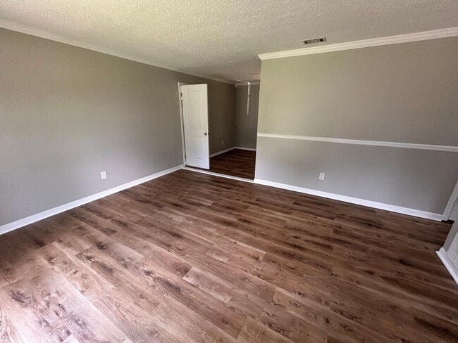 Photo - 3303 Alyci Dr