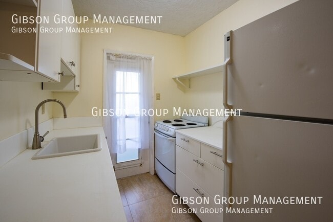 Photo - 631 NE 17th Way Unit 4