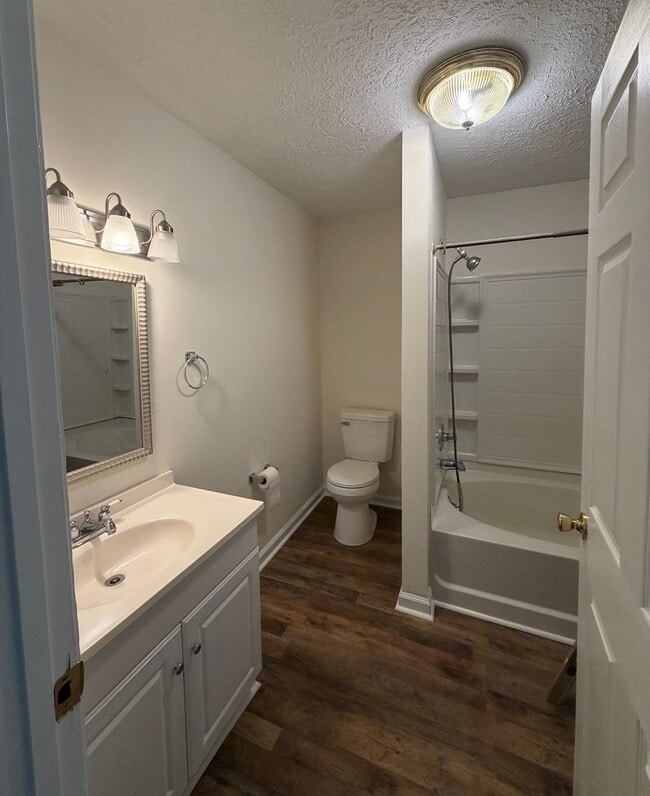 Photo - 3 Bed 1 Bath Home