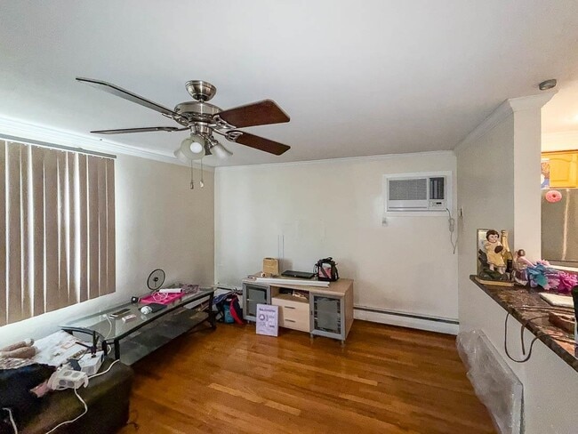 Photo - 57 Suburbia Ct Unidad 2