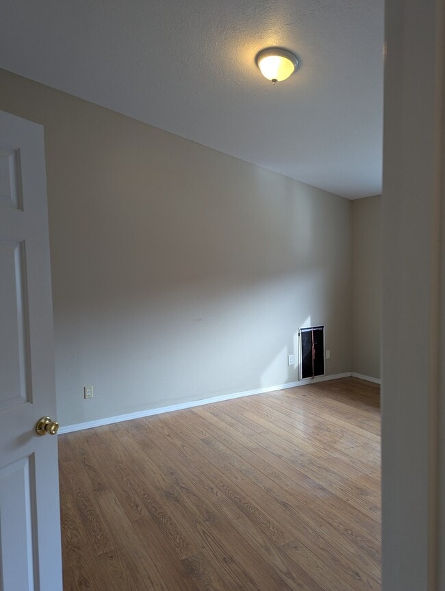 Photo - 18013 Cross Ct