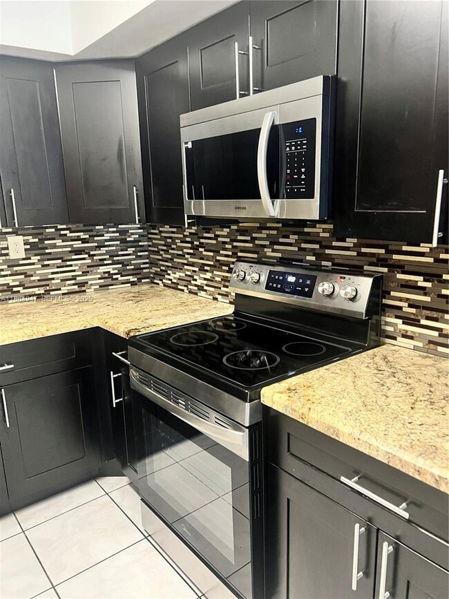 Photo - 3621 NW 95th Terrace Unidad 523