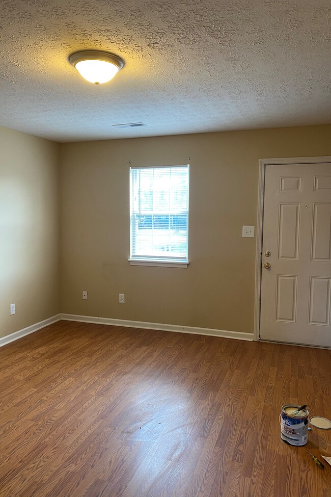 Photo - 125 Hillridge Ct