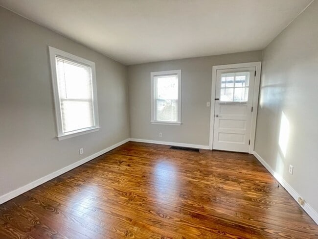 Photo - 131 Lincoln Ave