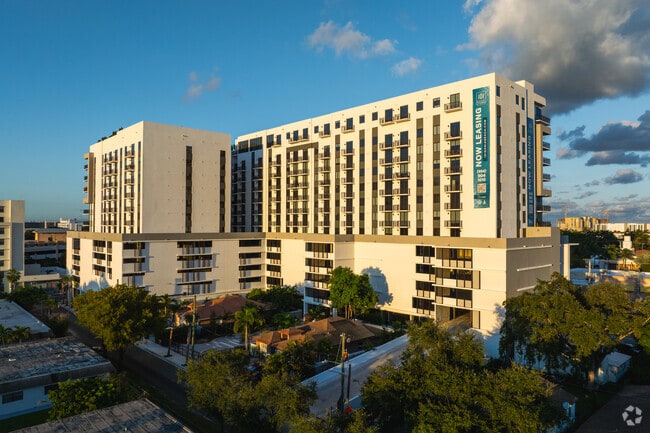 Building Photo - 101 Dania Beach