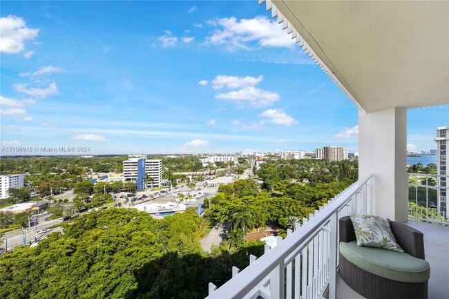 Photo - 2000 Towerside Terrace Apartment