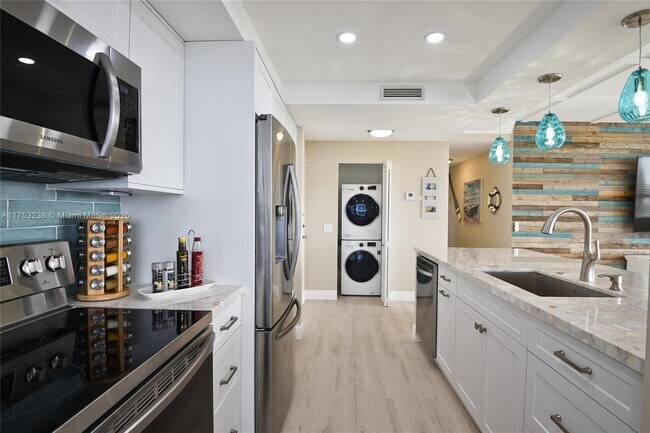 Photo - 3505 S Ocean Dr Unit 1505