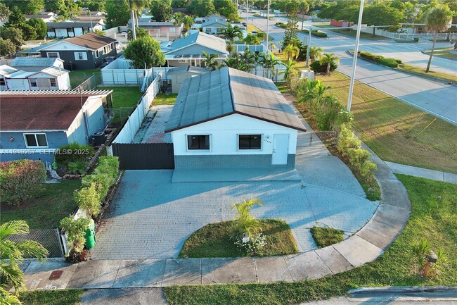 Building Photo - 11630 SW 178th Terrace