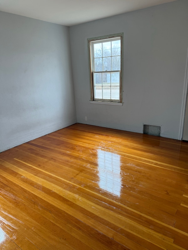 Photo - 138 W Laurel Ave