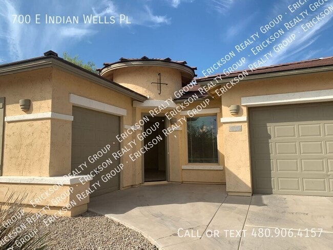 Photo - 700 E Indian Wells Pl