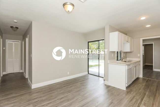 Photo - 4 Bedroom Pet-Friendly Home in Lauderhill, FL with Main Street Renewal