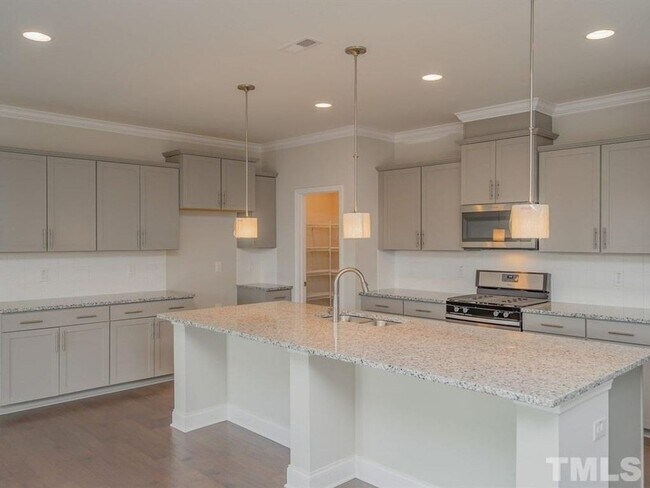 Photo - MULTIPLE APPLICATIONS RECEIVED! Welcome to...