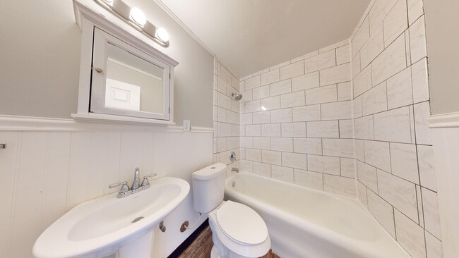 Photo - 6711 Dartworth Dr