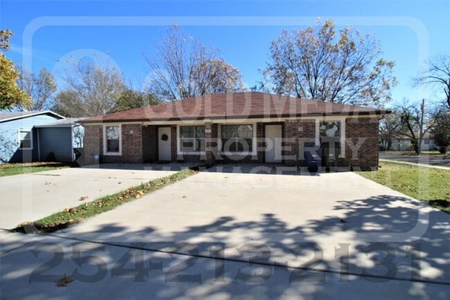 Building Photo - 1017 S 9th St Unit B