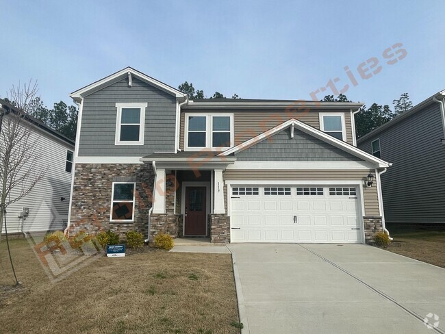 Building Photo - Beautiful 4 Bedroom 2.5 Bathroom Home feat...