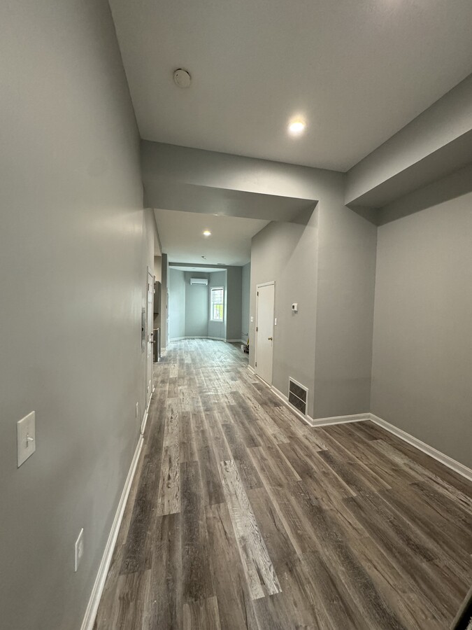 Photo - 2119 N Charles St Condominio