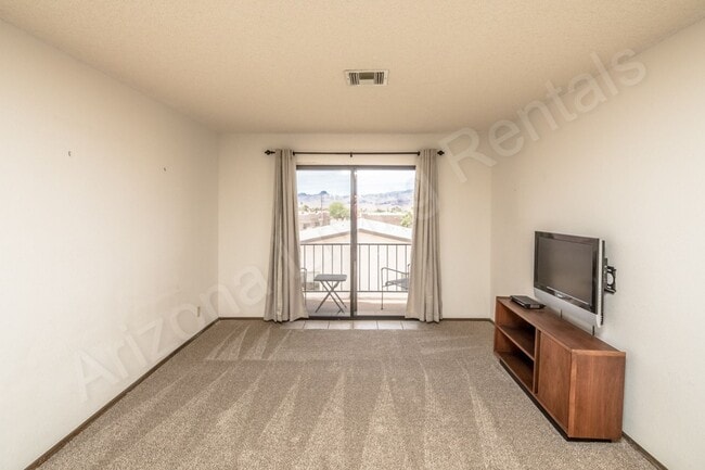 Photo - CENTRALLY LOCATED 1 BEDROOM CONDO
