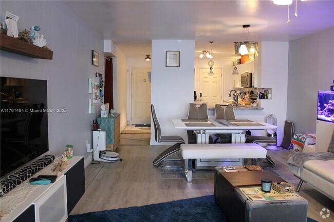 Building Photo - 1100 NE 191st St Unit 41 Rental