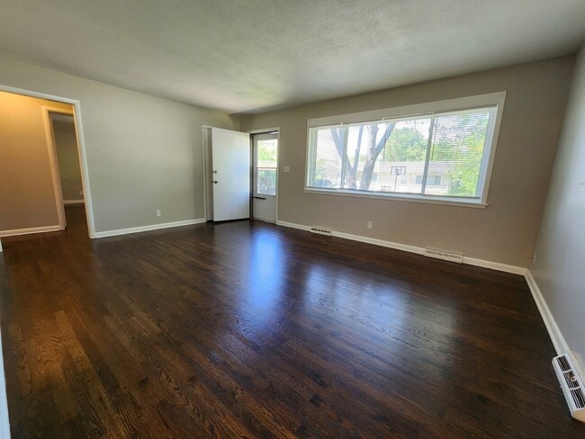 Photo - Spacious 2-Bedroom, 1-Bathroom Home AVAILABLE NOW!!