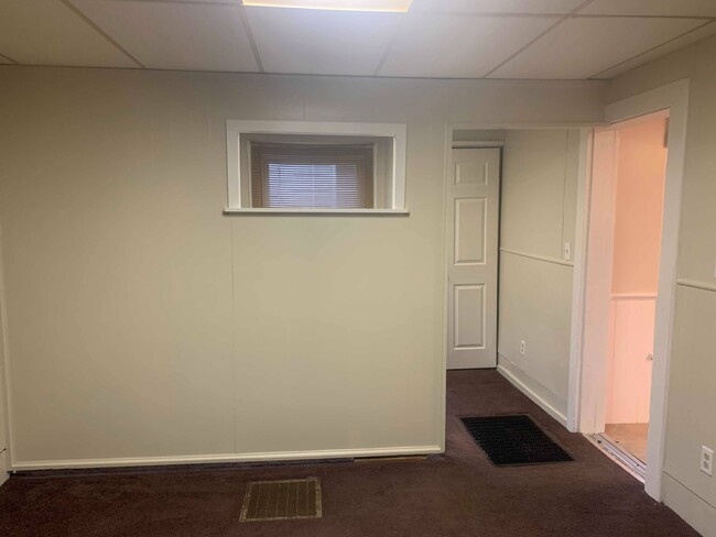 Photo - 189 E Walnut St