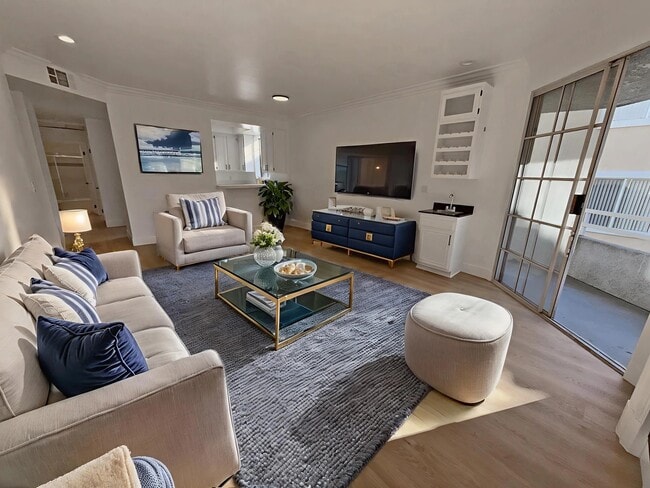 Photo - 15507 Moorpark St Unidad 206