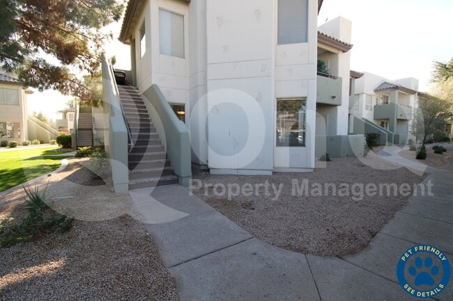 Building Photo - 1825 W Ray Rd