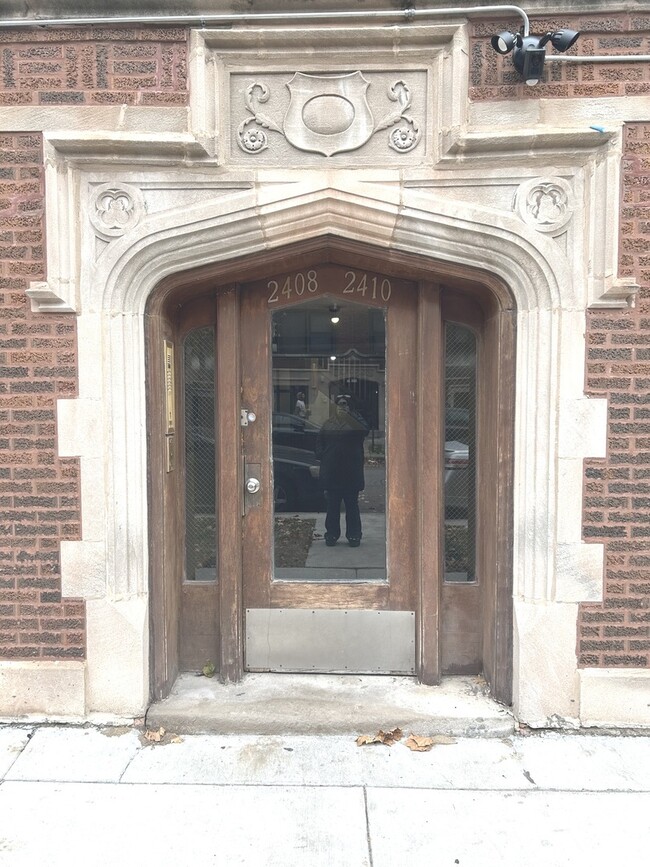 Photo - 7655 S Yates Blvd