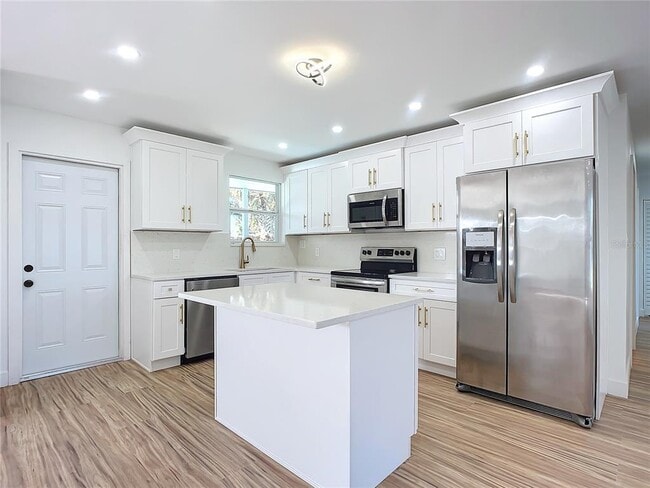 Photo - 1428 Margina Ave