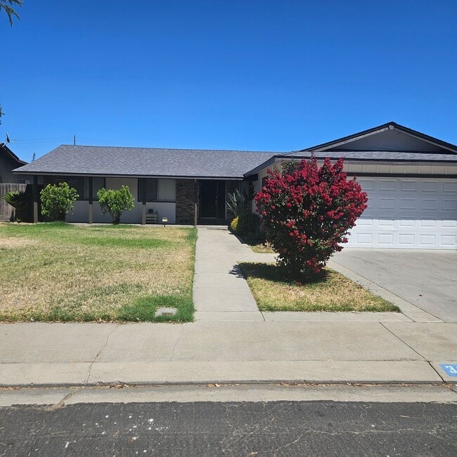 Building Photo - 3400 Stembridge Ave