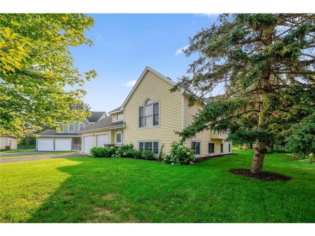 Building Photo - 11266 50th Pl N Rental