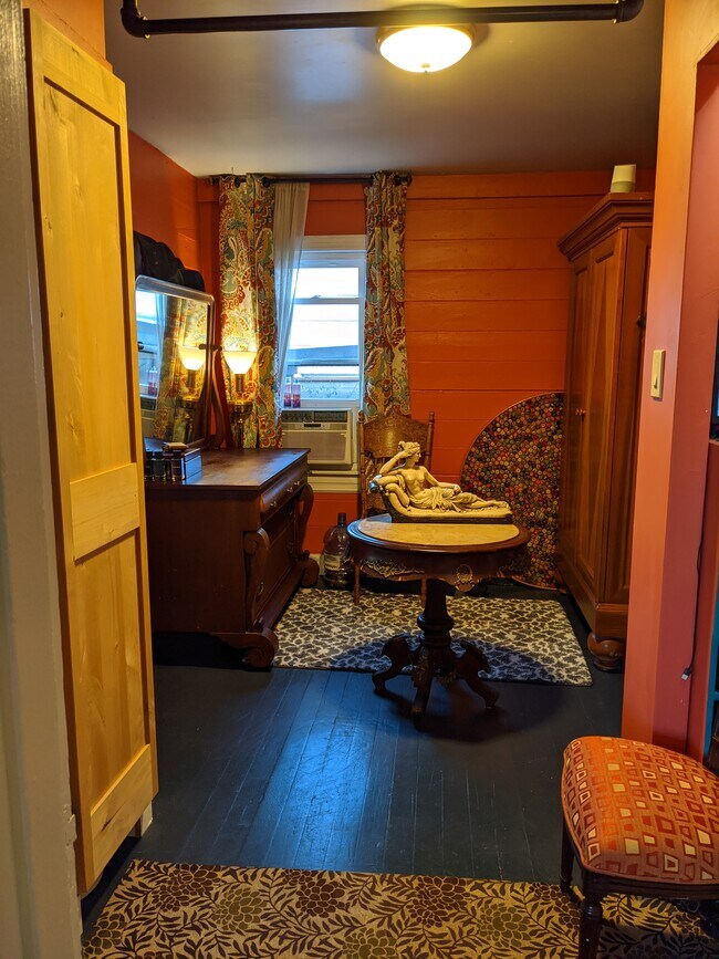 Photo - 9420 N Portsmouth Ave