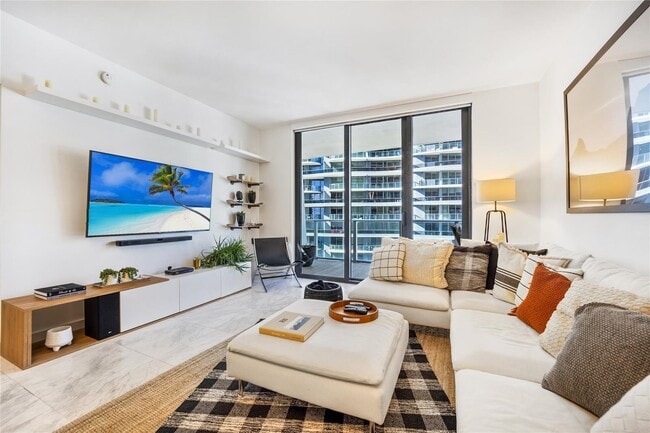 Photo - 1010 Brickell Ave Unit 2907