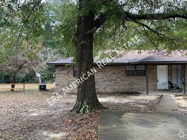 Building Photo - 129 Twin Trees Dr Rental