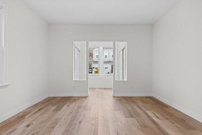 Photo - 3 Edison Pl Unit 1