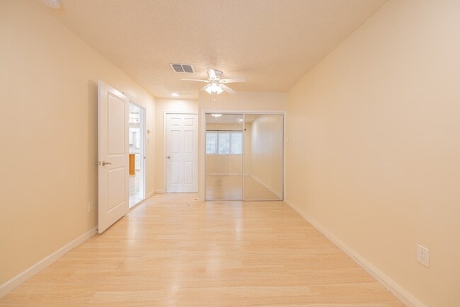 Photo - 4113 Edison St
