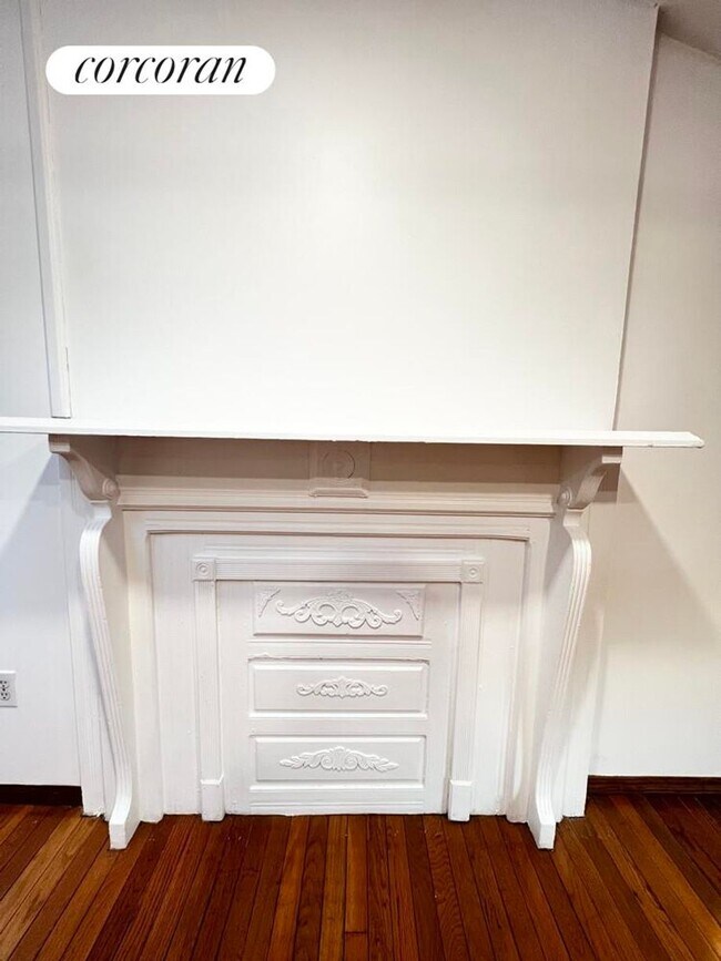 Photo - 357 Halsey St