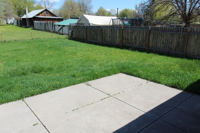 Building Photo - 4831 Darwin Pl