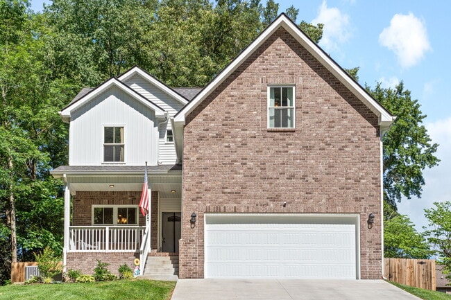 Building Photo - 1851 Calloway Dr Rental