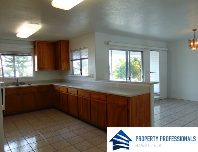 Photo - Waiakea Area near schools and shopping areas.