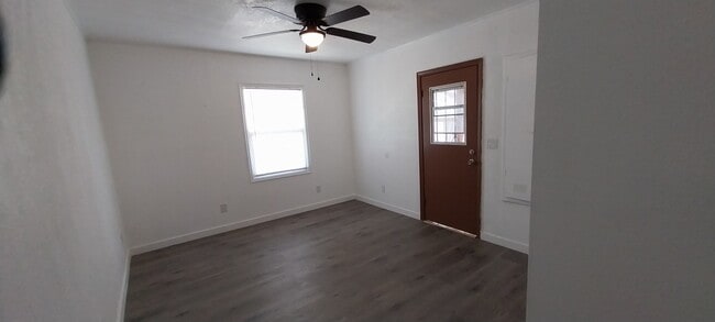 Photo - 318 Taylor St