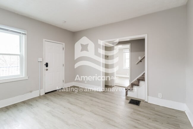 Photo - 2839 Marshall Ave